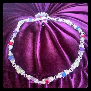 💐 3/$30 Crystal necklace